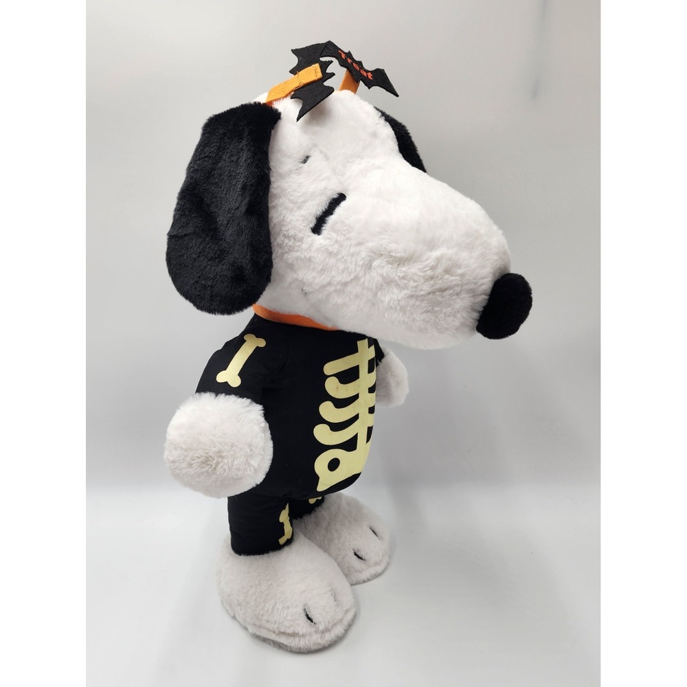 Dandee Peanuts‎ Halloween Snoopy Skeleton Door Greeter NWT 24 Inches Tall